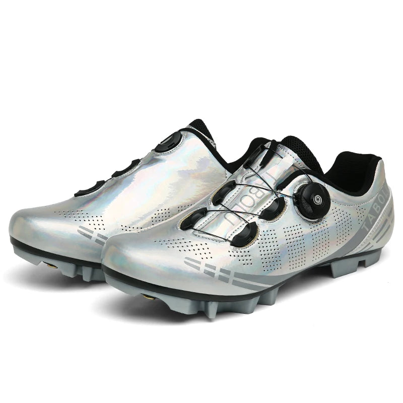 Pedal Bicycle Shoes Flat Mountain or Cycling Cleat Shoes 