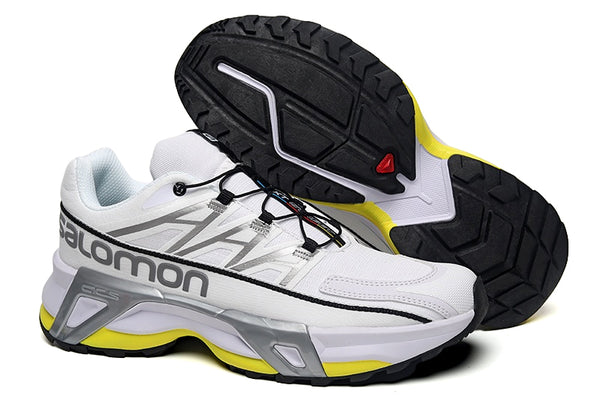 Salomon XT Street Light Water Resistant Running Trainers sole