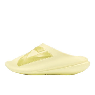 PEAK TAICHI Soft Slide Sandals for Men Non-slip beach sandals for Men beige