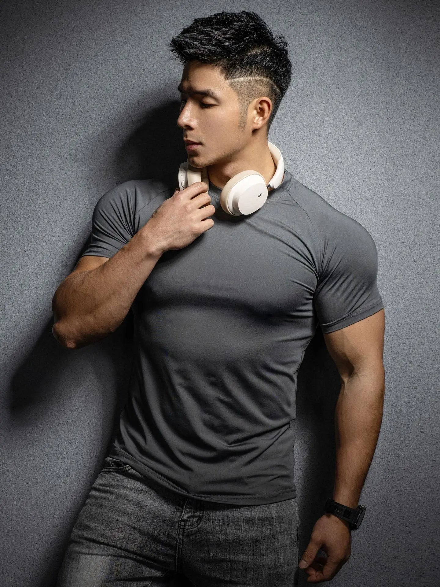  Stretchy quick drying short sleeve T-shirt for Men grey t-shirt