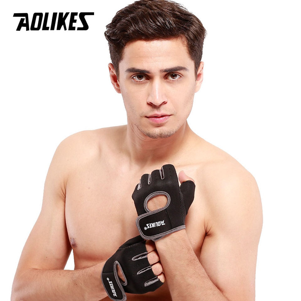 Half Finger breathable Gloves for Weight Lifting for Men Women S/M/LSPECIFICATIONSType: Weight Lifting GloveSize: S/M/LOrigin: Mainland ChinaName: Sport Breathable GlovesModel Number: A-1678Material: LycraColor: Black/Grey/Rose red/B0formyworkout.com